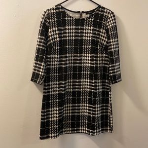 Forever 21 Houndstooth Shift Quarter Sleeve Dress